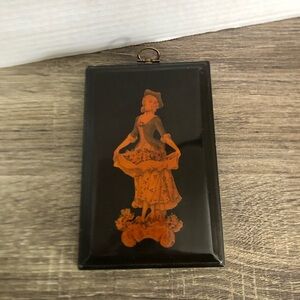 Vtg Black and Gold Decorative Plaque Wall Decor